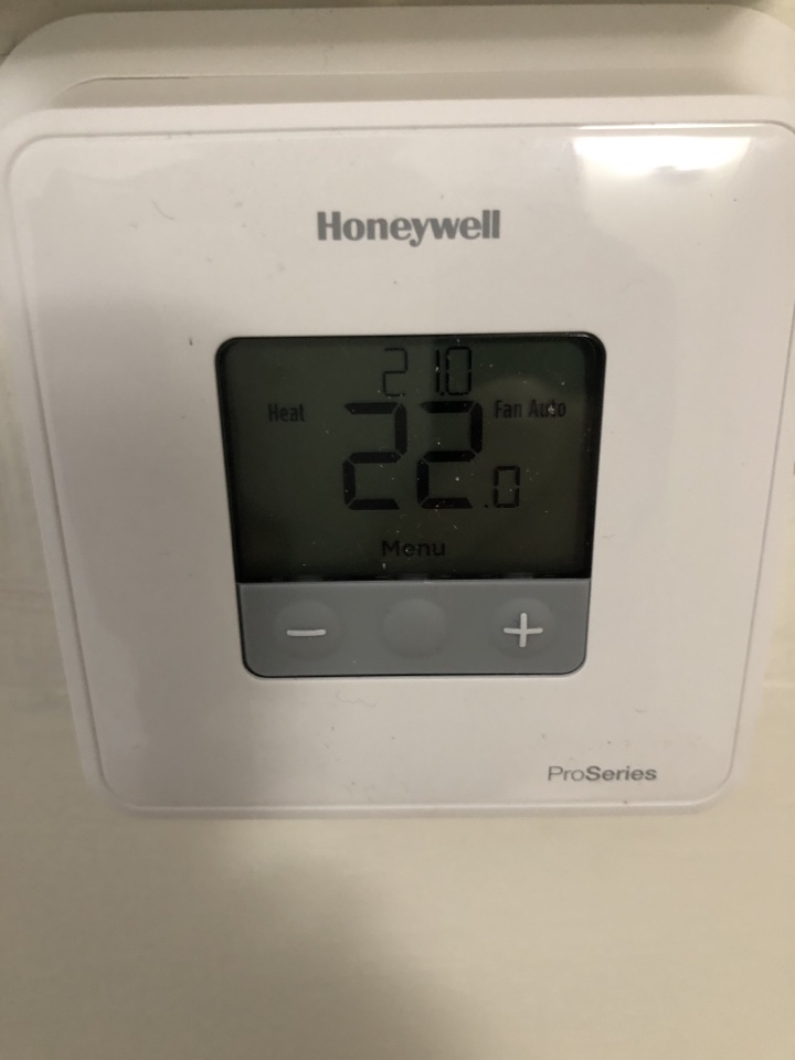 Saddle Ridge, AB - Plumber and HVAC technician required. Installed three new PO‘s in bathroom sinks. Repair Carrier furnace and installed new Honeywell thermostat’s. Saddle Ridge, AB - Plumber and HVAC technician required. Installed three new PO‘s in bathroom sinks. Repair Carrier furnace and installed new Honeywell thermostat’s.