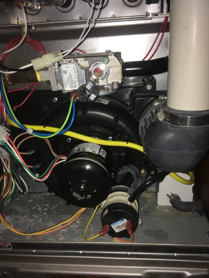 Saddle Ridge, AB - Install vendor motor 337938-775-cbp carrier Saddle Ridge, AB - Install vendor motor 337938-775-cbp carrier