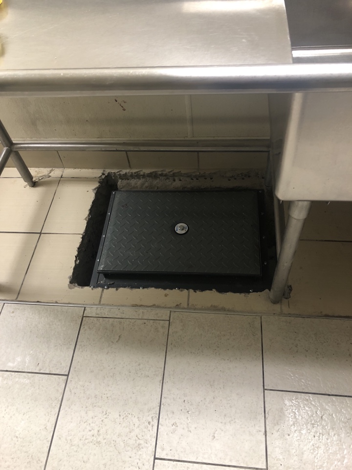 Saddle Ridge, AB - Plumber required. Remove grease trap from concrete floor And replaced with new one.Plumber required. Watts grease trap. Saddle Ridge, AB - Plumber required. Remove grease trap from concrete floor And replaced with new one.Plumber required. Watts grease trap.