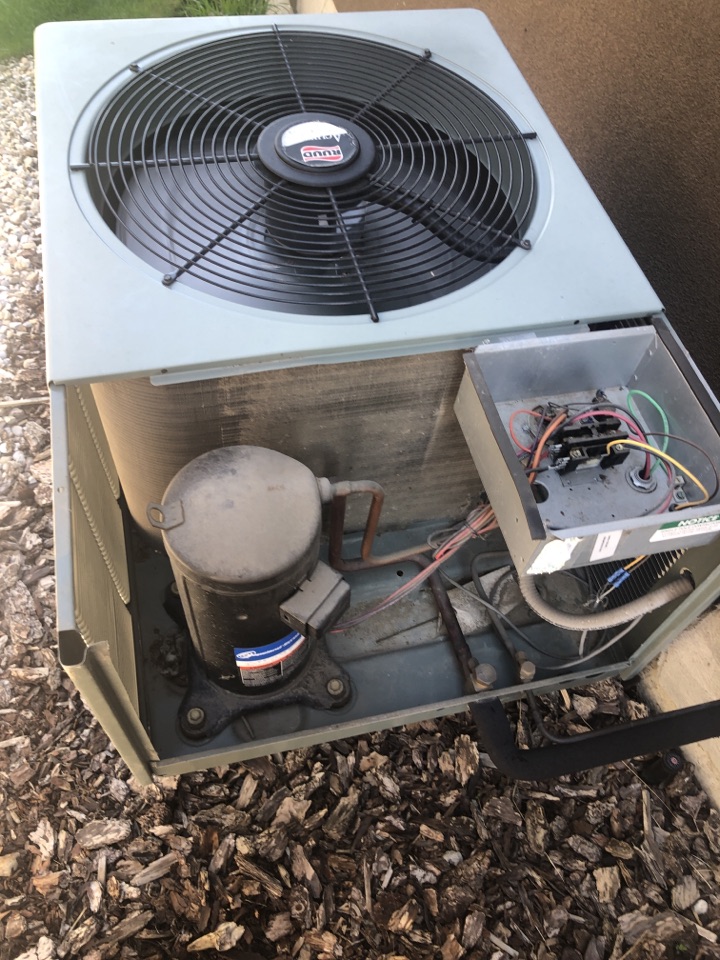 Saddle Ridge, AB - HVAC tech  required. Replaced broken wire Saddle Ridge, AB - HVAC tech  required. Replaced broken wire