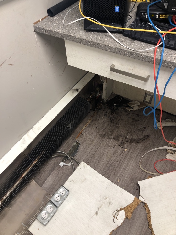 Saddle Ridge, AB - Emergency flood. Plumber required three-quarter inch copper waterline blew apart and froze 21 story apartment building heat back on within four hours. Saddle Ridge, AB - Emergency flood. Plumber required three-quarter inch copper waterline blew apart and froze 21 story apartment building heat back on within four hours.